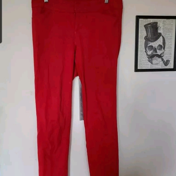 Cynthia Rowley Red Cropped Trousers - Picture 1 of 2